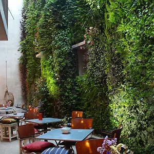 Kook Hotel
